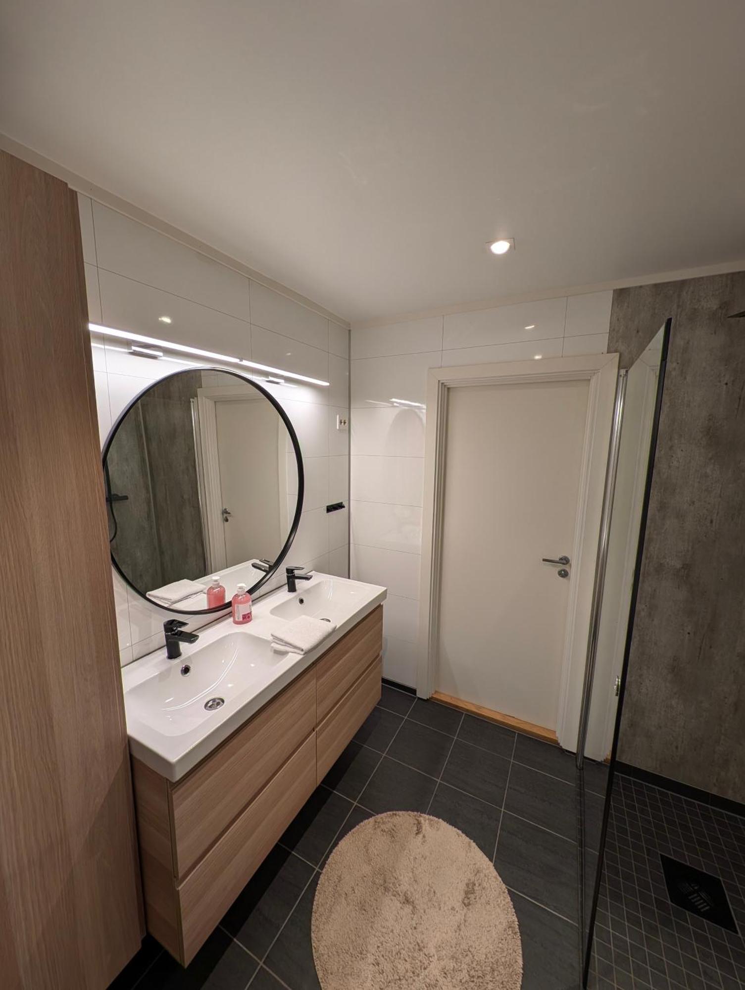 Reine City Apartment Zimmer foto